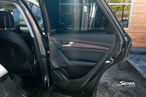Used 2022 Audi Q5 2.0T Premium w/ Convenience Package image 12