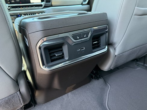 New 2025 GMC Sierra 2500 SLT w/ SLT Convenience Package image 18