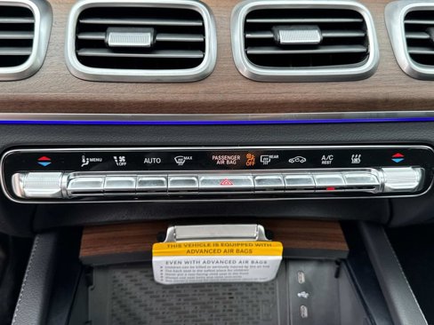 New 2025 Mercedes-Benz GLE 450e 4MATIC image 24