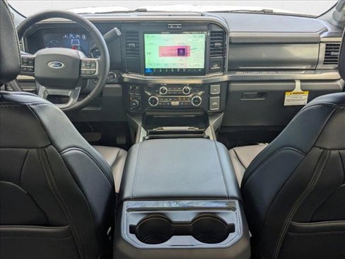 New 2025 Ford F350 Lariat w/ Chrome Package image 15