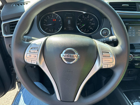Used 2015 Nissan Rogue SV w/ SV Premium Package image 27