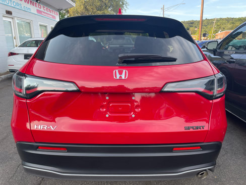 Used 2024 Honda HR-V Sport image 9