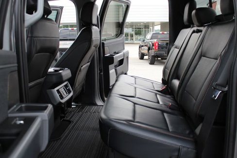 Used 2023 Ford F350 Lariat w/ Lariat Ultimate Package image 31
