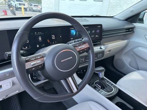 Used 2024 Hyundai Kona SEL image 8