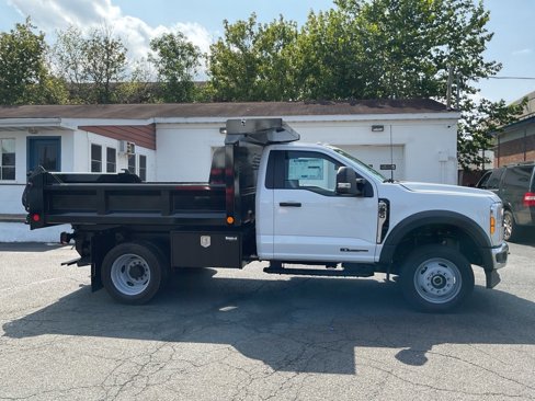 New 2025 Ford F550 4x4 Regular Cab Super Duty image 4