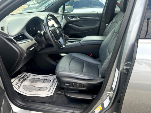Used 2024 Buick Enclave Premium image 12