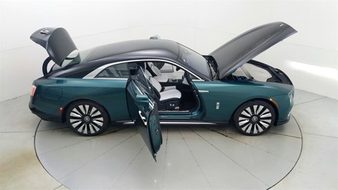 Used 2024 Rolls-Royce Spectre w/ Spectre Launch Package image 27