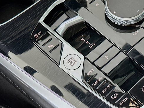 New 2026 BMW X5 xDrive40i w/ M Sport Package image 19