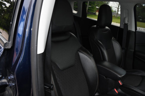 Used 2020 Jeep Compass Latitude w/ Popular Equipment Group image 22