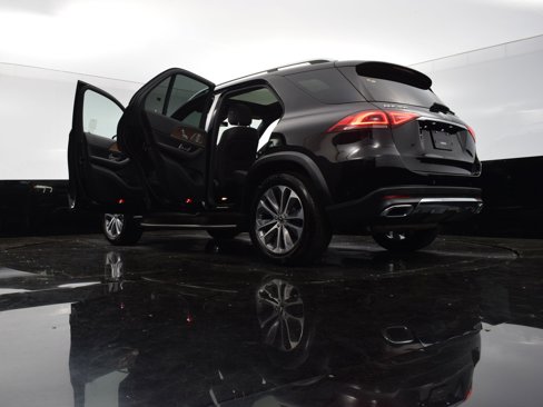 Used 2023 Mercedes-Benz GLE 350 w/ 3rd Row Seat Package image 38