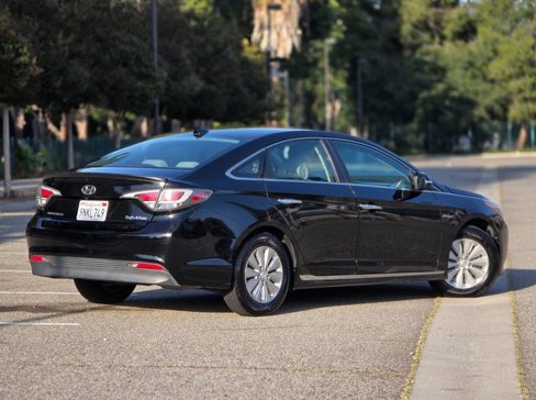 Used 2017 Hyundai Sonata SE image 11