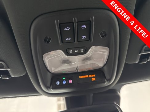 Used 2025 Chevrolet TrailBlazer RS w/ Convenience Package image 18
