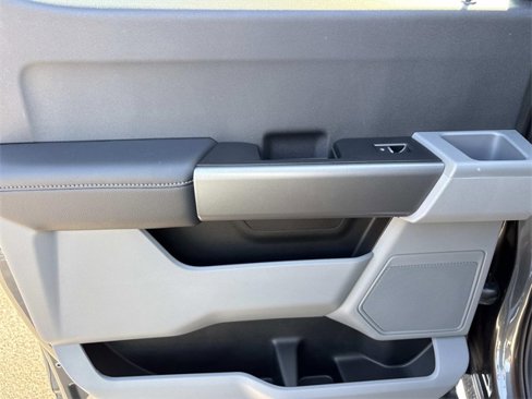 New 2026 Ford F350 XLT image 19