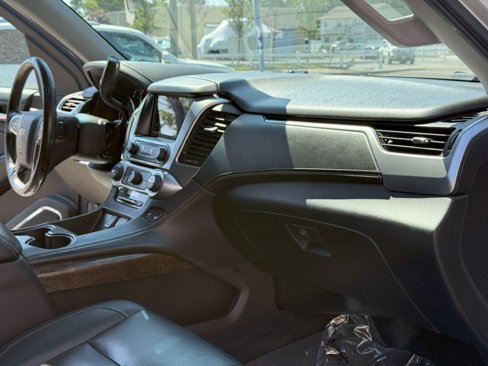 Used 2016 Chevrolet Tahoe LT image 10