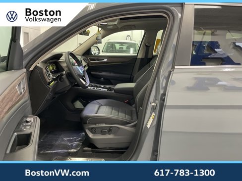 New 2025 Volkswagen Atlas SEL image 26