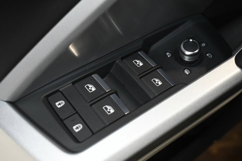 Used 2021 Audi Q3 2.0T Premium Plus w/ Premium Plus Package image 39