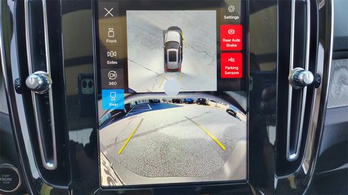 New 2026 Volvo XC40 B5 Plus w/ Climate Package image 21