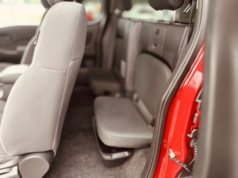 Used 2022 Nissan Frontier S w/ Technology Package image 20