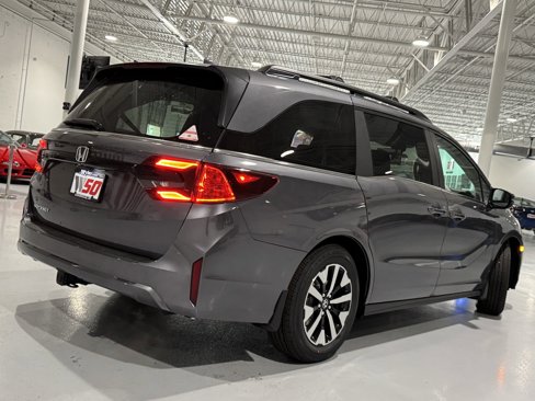 New 2026 Honda Odyssey EX-L image 4
