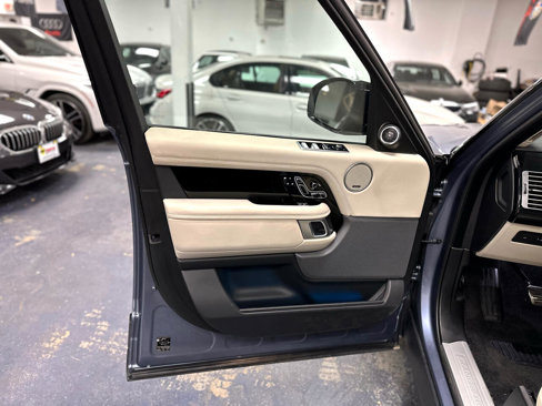 Used 2021 Land Rover Range Rover Westminster Edition image 11