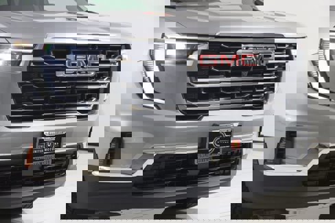 Used 2025 GMC Acadia Elevation image 39