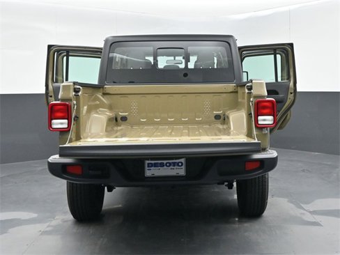 New 2025 Jeep Gladiator Sport image 62