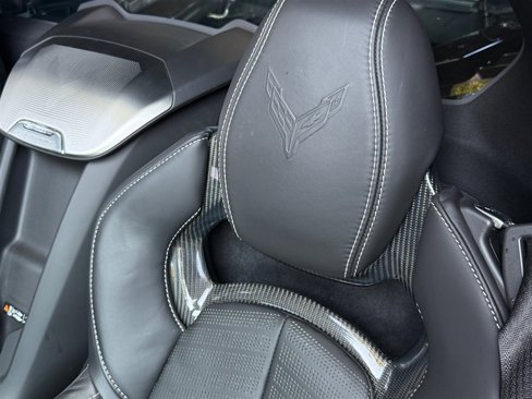 Used 2021 Chevrolet Corvette Stingray Preferred Cpe w/ Z51 Performance Package image 48