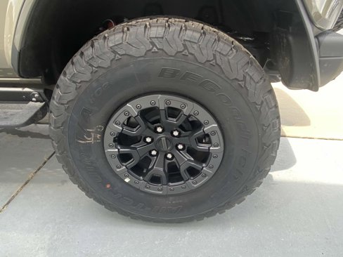 New 2025 Ford Bronco Raptor image 8