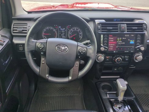 Used 2024 Toyota 4Runner TRD Off-Road Premium image 15