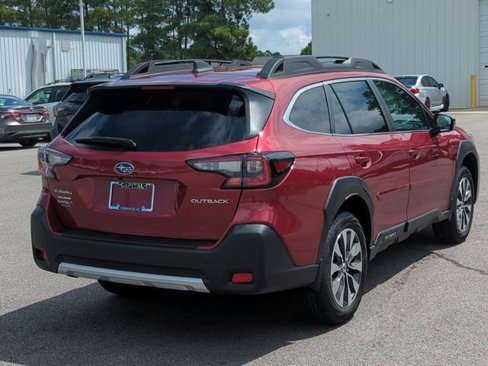 New 2025 Subaru Outback Limited image 3