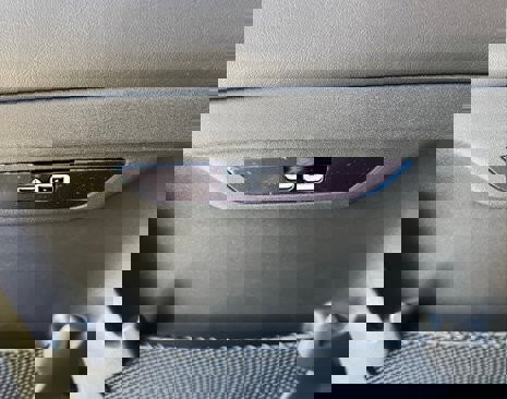 New 2025 Chrysler Pacifica Limited image 25