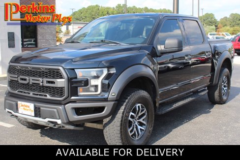Used 2018 Ford F150 Raptor w/ Equipment Group 801A Mid image 1