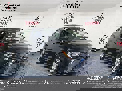 Used 2022 Toyota Corolla LE image 1