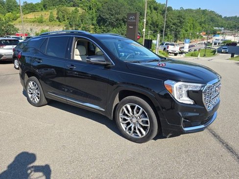 Certified 2024 GMC Terrain Denali w/ Denali Premium Package image 7
