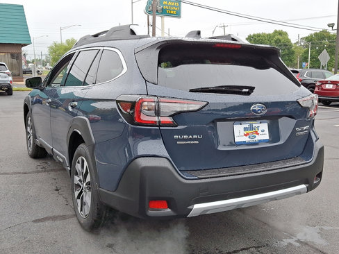 New 2025 Subaru Outback Touring XT image 3