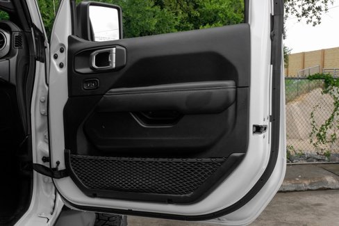 Used 2022 Jeep Wrangler Unlimited Sahara w/ Cold Weather Group image 55