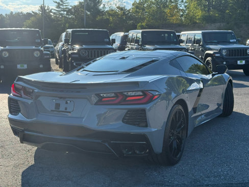 Used 2025 Chevrolet Corvette Stingray Preferred Cpe w/ Stealth Interior Trim Package image 7