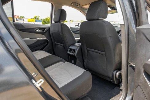 Used 2020 Chevrolet Equinox LT image 40