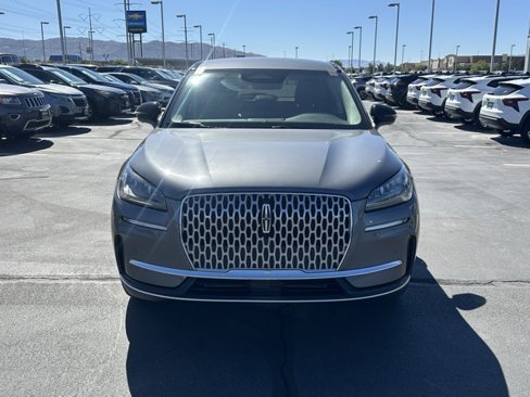 Used 2023 Lincoln Corsair AWD image 3