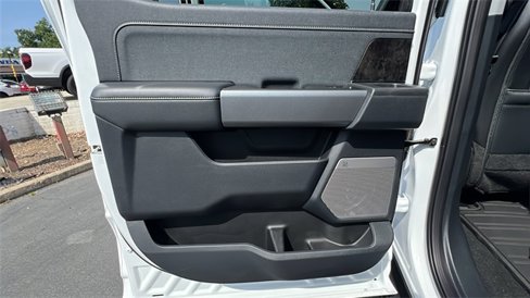 New 2025 Ford F250 Lariat w/ Lariat Ultimate Package image 15