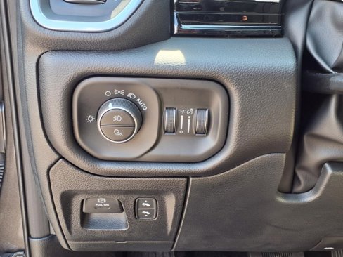 New 2026 RAM 1500 Laramie image 17