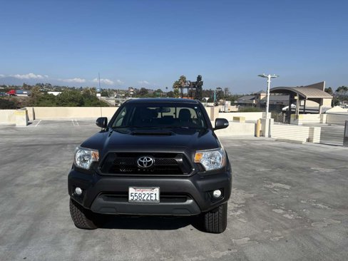 Used 2012 Toyota Tacoma PreRunner image 6