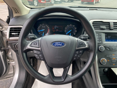 Used 2019 Ford Fusion S image 13