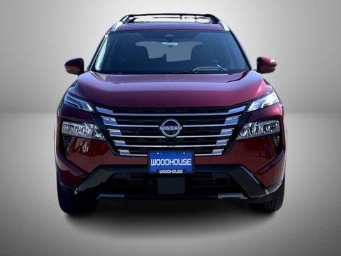 New 2026 Nissan Rogue Platinum image 2