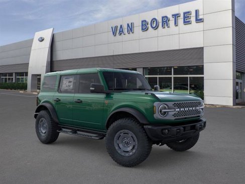New 2025 Ford Bronco Badlands image 7