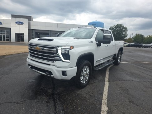 Used 2024 Chevrolet Silverado 2500 High Country w/ High Country Premium Package image 7