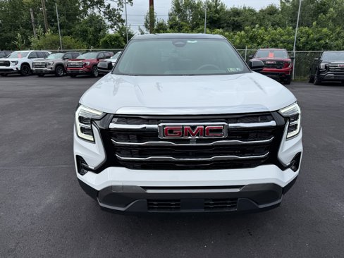 New 2026 GMC Terrain Elevation w/ LPO, Floor Liner Package image 8