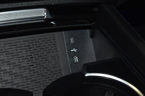 New 2026 Mercedes-Benz GLS 450 4MATIC image 13