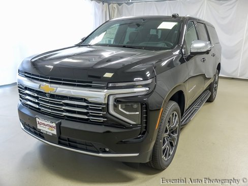 New 2026 Chevrolet Suburban Premier image 4