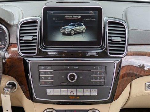 Used 2016 Mercedes-Benz GLE 400 4MATIC image 18